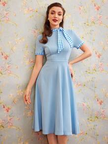 SHEIN DECDS Vintage Elegant New Year Women's Plaid Splicing Short Sleeve Dress With Bow Tie Collar And Umbrella Hem - Blue - View 7