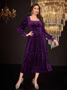 Modelyn Trân châu Nút Kết cườm Cổ áo vuông Dệt hoa Nhung Đầm - Màu tím - Xem 3