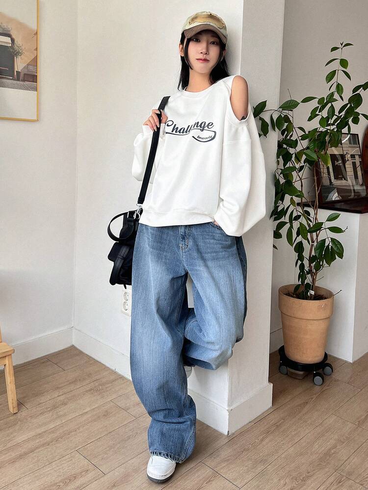 Text Pattern Hollow Out Drop Shoulder Sweatshirt