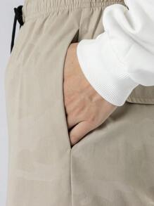 Manfinity Hypemode Loose-Fit Men's Drawstring Waist Cargo Pants With Pockets - Khaki - View 8