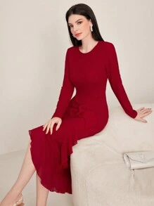 Modelyn Round Neck Long Sleeve Ruffle Detail Dress - Red - View 5
