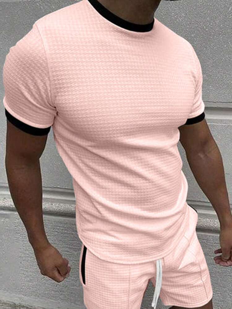 Men'S Hemmed Short Sleeve T-Shirt And Shorts Set