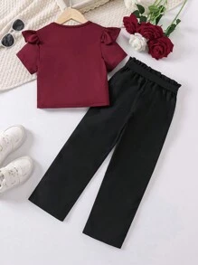 SHEIN 幼兒女孩荷葉邊短袖上衣和束帶褲兩件套 - 彩色 - 查看 2