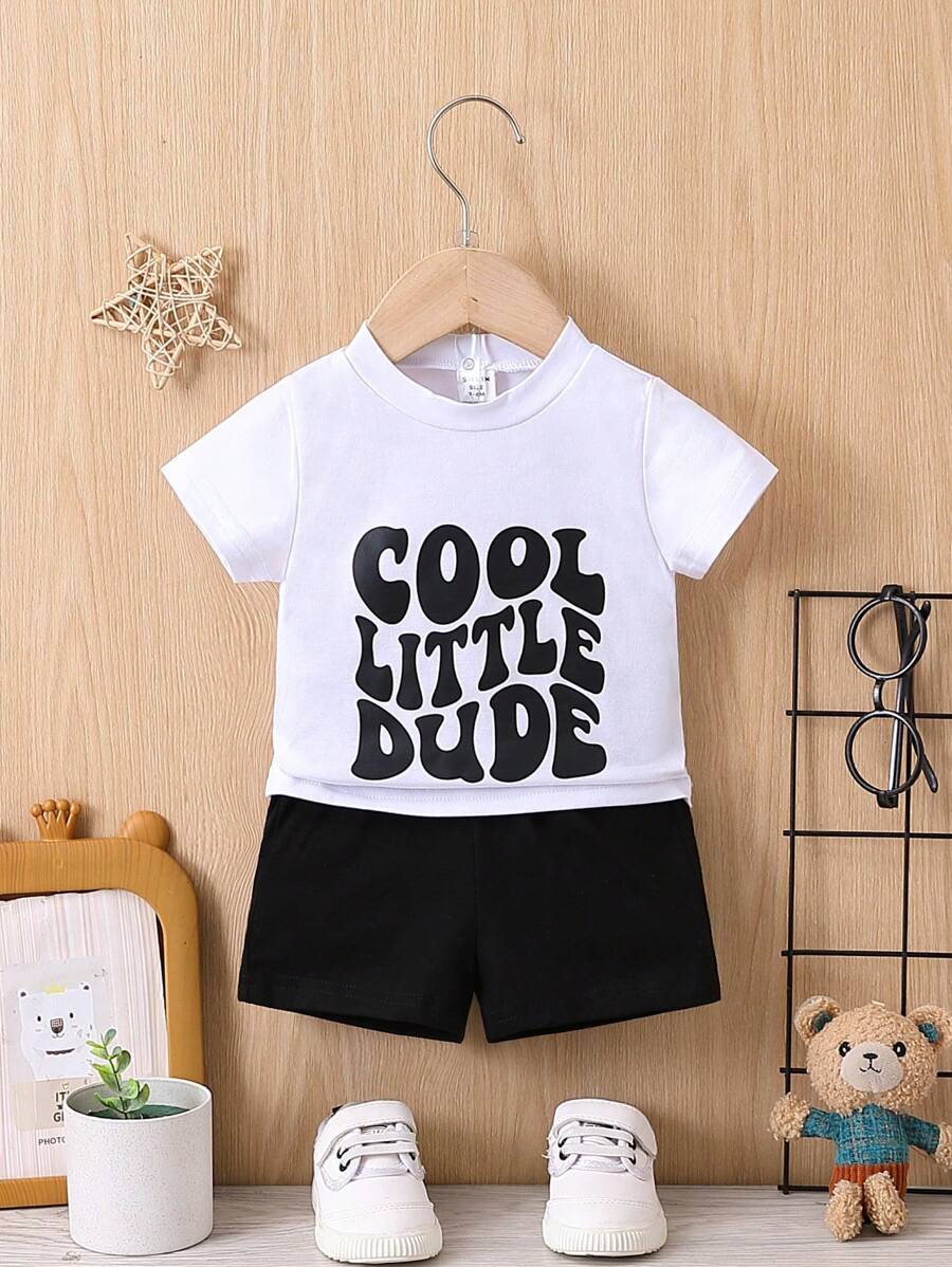 SHEIN 2 Piezas/set Conjunto De Camiseta Y Pantalones Cortos Casual Deportivo Para Bebé, Con Impresión De Letra Simple Y Estilo Urbano