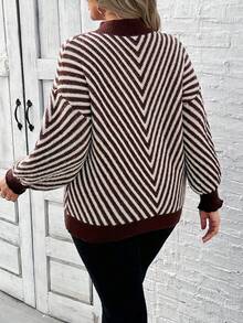 SHEIN Clasi Plus Size Chevron Print Sweater Pullover Thermal - Brown - View 2