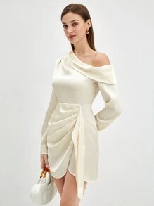 BizChic Một bờ vai Chảy xệ Hem Đầm - Rượu sâm banh - Xem 10