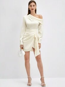 BizChic Một bờ vai Chảy xệ Hem Đầm - Rượu sâm banh - Xem 6