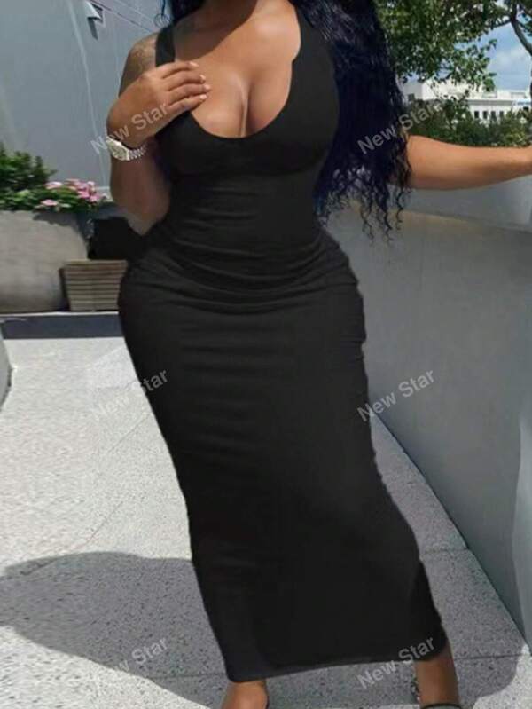 Vestido de escote profundo en V y ajuste ceñido, talla grande