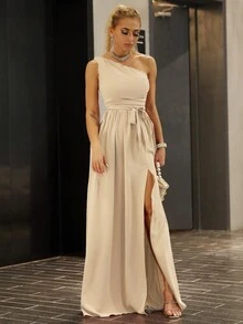 Đầm Maxi hở vai đơn giản, thoải mái, xẻ tà cao, thắt lưng cho nữ - Màu Khaki - Xem 4