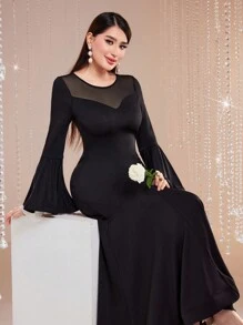 Modelyn Mesh Inserted Color Block Accordion Panel Trumpet Sleeve Mermaid Dress Without Belt - Black - View 3