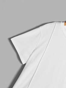 SHEIN Tween Boys' Loose Fit Casual Crew Neck Short Sleeve T-Shirt And Pants 3pcs Outfits Matching Set