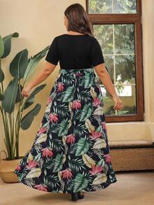 SHEIN VCAY 大尺寸熱帶印花高開叉裙 - 彩色 - 查看 3