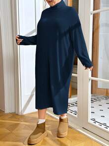 SHEIN Essnce Kích thước lớn Màu thuần Cổ cao Thả vai Đầm Áo len - Màu xanh lam - Xem 3