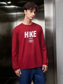 Manfinity RebelGame 宽松男士针织休闲长袖 T 恤，带字母印花 - 酒紅色 - 查看 1