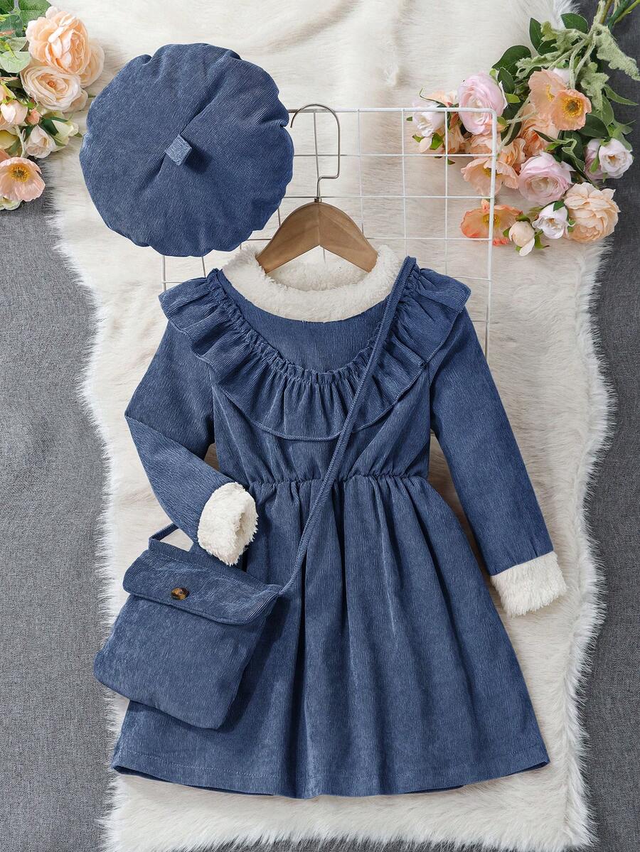 SHEIN 小女孩套裝包括荷葉邊襯衫、短褲、帽子和包包 - 藍色 - 查看 1