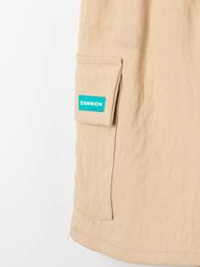 SHEIN 男童迷彩細節貨物短褲