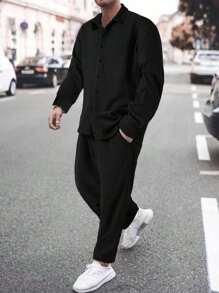Manfinity Homme Bộ đồ thường ngày áo sơ mi trơn màu và quần dài cho nam, trang phục mùa thu - màu đen - Xem 1