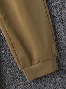 男士字母压花连帽衫和运动裤，休闲街头服饰套装，春季 - 卡其色 - 查看 5