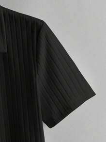 Women's Solid Color Ribbed Knit Cropped T-Shirt - Black - View 3