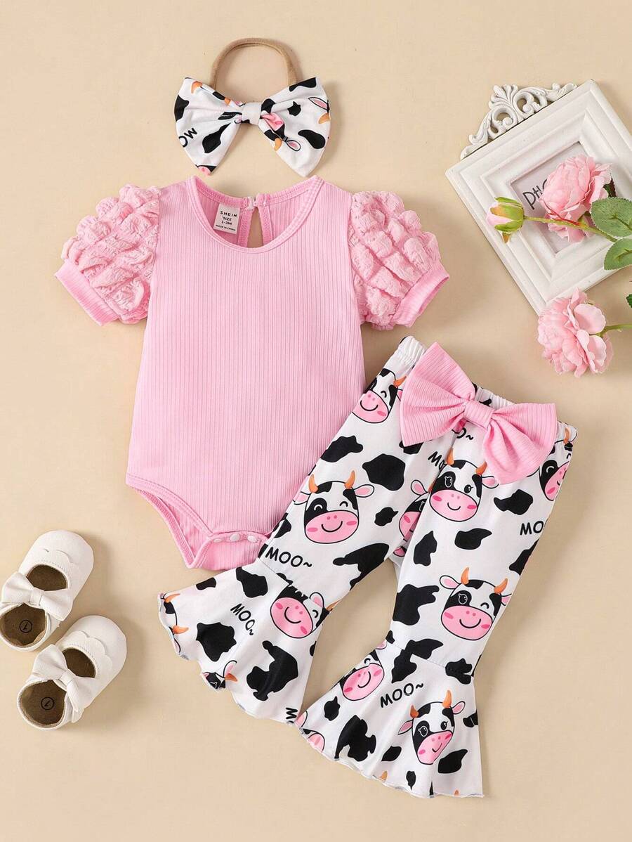 SHEIN Fashionable And Lovely Baby Girls' Cow Printed Bodysuit With Puff Sleeves, Bowknot, Bell Pants And Headband Set - Pink - View 1