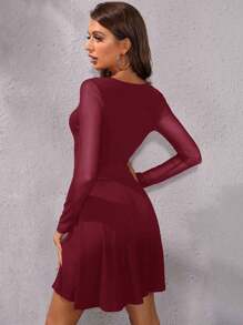 RueChic 網紗拼接交疊領連衣裙 - 酒紅色 - 查看 2