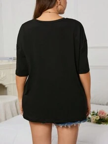 SHEIN EZwear Plus Size Relaxed Fit Alphabet Printed Drop Shoulder T-Shirt - Black - View 2