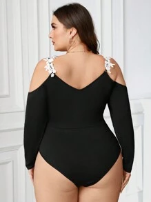 Celure Body Épaules Dénudées Taille Plus Brodé Fleuri À Patchwork Évidé