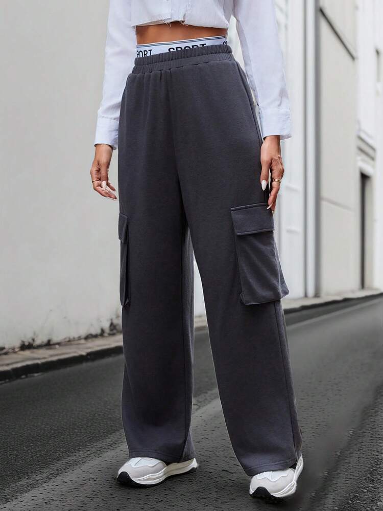 Flip Pocket Straight-Legged Pants