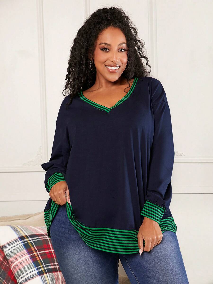 SHEIN CURVE+ 聖誕大碼條紋飾邊落肩T恤 - 藏蓝色 - 查看 1