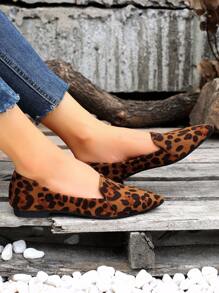 Leopard Pattern Point Toe Faux Suede Loafers - Multicolor - View 8