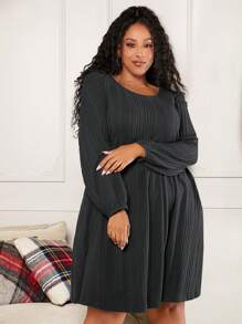 SHEIN CURVE+ 聖誕大碼素色燈籠袖洋裝 - 深灰色 - 查看 5