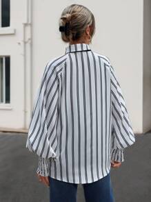 SHEIN Privé 女性條紋&印花圖案前繫帶襯衫 - 黑與白 - 查看 2