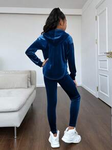 Tween Girls' Stylish Party Solid Color Velvet Hooded Long Sleeve Suit - Teal Blue - View 2