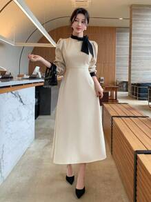 DAZY Vestido de mujer con cuello de contraste, cintura con lazo, manga abullonada, vestido de otoño de manga larga