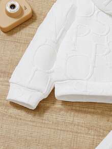 SHEIN 嬰兒女士時尚字母印花連帽長袖衛衣和褲子套裝 - 白色 - 查看 5