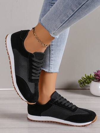 秋冬米色绒面轻便女式休闲鞋，女式运动鞋