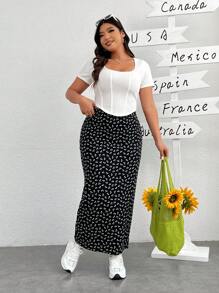 SHEIN EZwear Falda larga ajustada de punto con estampado floral menudo en negro y blanco para talla grande