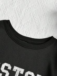 SHEIN LUNE Plus Letter Graphic Drop Shoulder Sweatshirt - Black - View 3