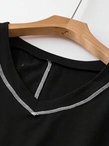 SHEIN LUNE 大尺碼女士色塊拼接t恤 - 黑色 - 查看 3