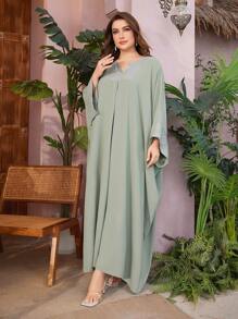 Al Najma 大尺碼凹口領蝙蝠袖連衣裙 - 綠色 - 查看 6