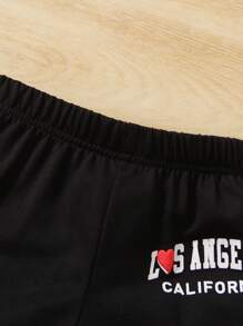 SHEIN 幼兒男孩休閒簡約字母和心形印花純色連帽衫和純色慢跑套裝 - 黑色 - 查看 7