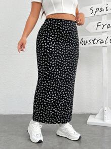 SHEIN EZwear Falda larga ajustada de punto con estampado floral menudo en negro y blanco para talla grande