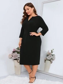 SHEIN Clasi Women's Plus Size Notched Neckline Dress