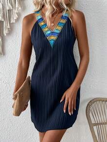 SHEIN LUNE 刺繡無袖連衣裙,帶飾花 - 藏蓝色 - 查看 4