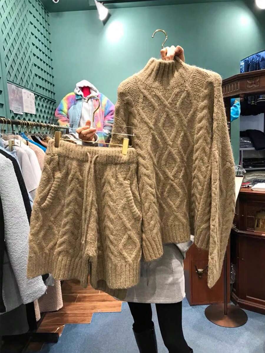 Flirla Kích thước lớn Của phụ nữ Thanh lịch Cổ cao Kim cương & Mô hình bàn cờ Xoắn Dan Áo len Bộ Đối với Mùa thu Và Mùa Đông - Lạc đà - Xem 1