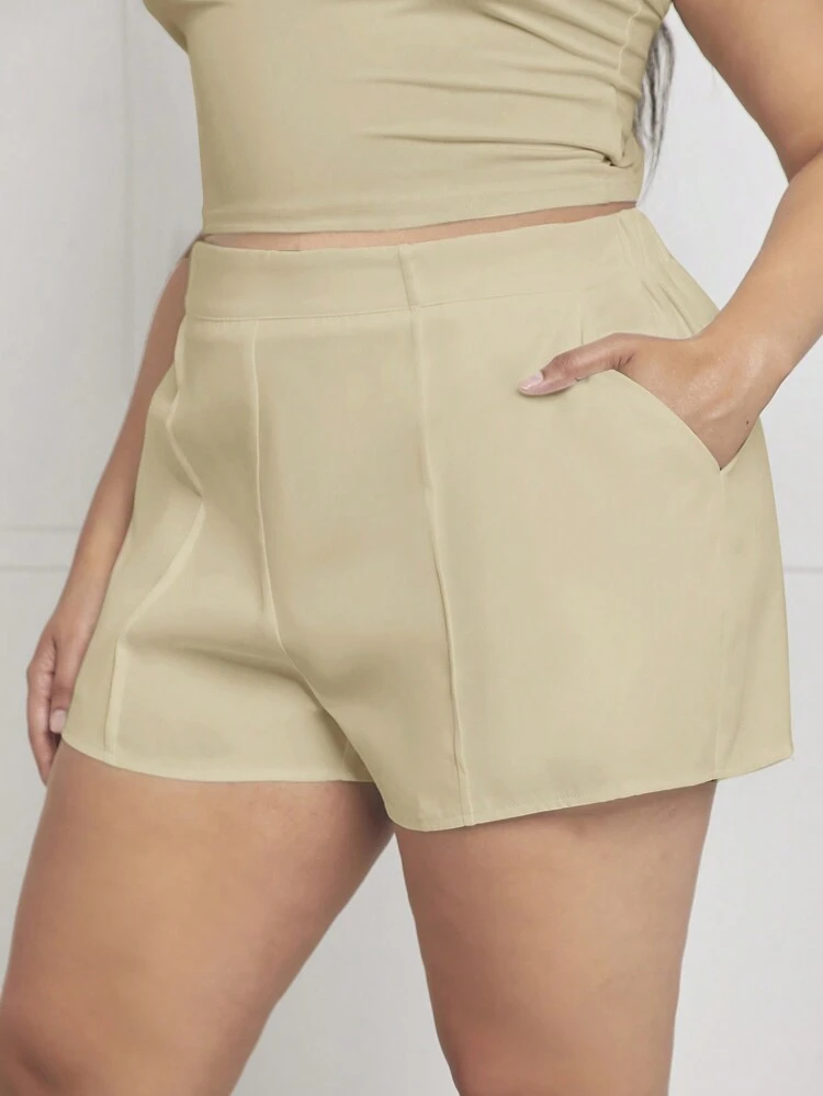 Plus Size Women'S Elastic Waist Shorts