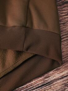 SHEIN EZwear Plus Size Women's Cross Printed Fleece Sweatshirt - Coffee Brown - View 6