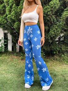 Soleia Floral Print Flare Leg Pants - Multicolor - View 3