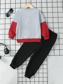 男童字母印花撞色连帽衫和运动裤套装 - 酒紅色 - 查看 2