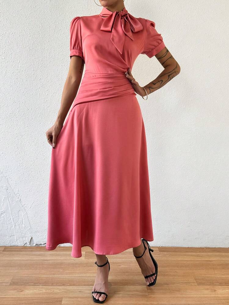 Women's Tie Collar Puff Sleeve Pleated Dress